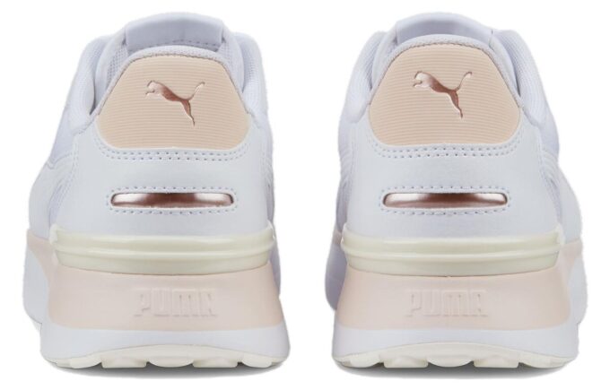 (WMNS) R78 Voyage „White Island Pink”
