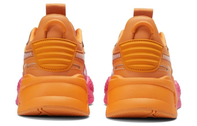 (WMNS) RS-X „Wyblakły – świecąca różowa glina pustynna”