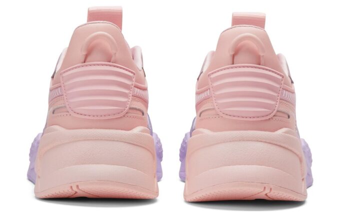 (WMNS) RS X „Wyblakły, żywy fioletowy pył różany”