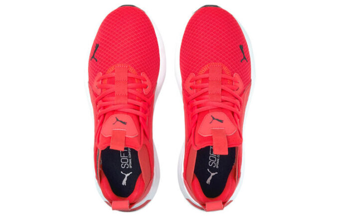 (WMNS) Softride Enzo Nxt „Melon Red”