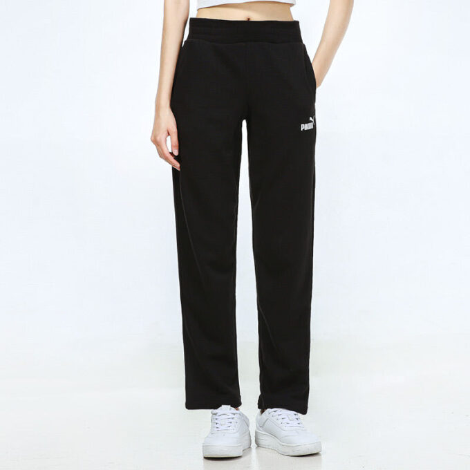 (WMNS) Spodnie dresowe Essential w kolorze czarnym