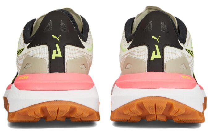 (WMNS) Voyage Nitro „Pristine Light Lime”