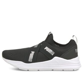 (WMNS) Wired Run Slip-On „Black Silver”