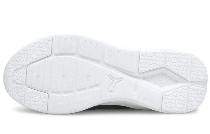 (WMNS) Wired Run Slip-On „Black Silver”