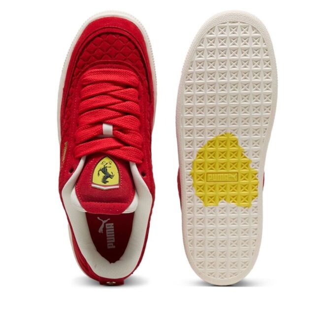 Zamszowe XL „Rosso Corsa” Scuderia Ferrari